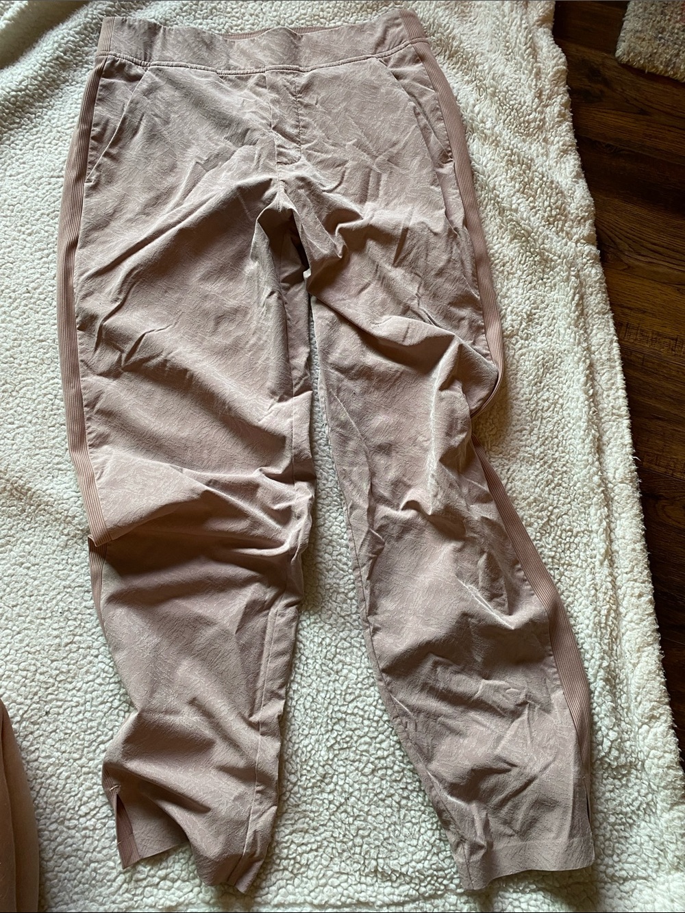Athleta Men's Corduroy Joggers in Dusty Rose